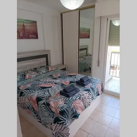 2 Bedroom Townhouse In Beautiful Gated Complex