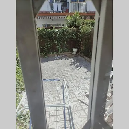 2 Bedroom Townhouse In Beautiful Gated Complex Сasa de vacaciones *